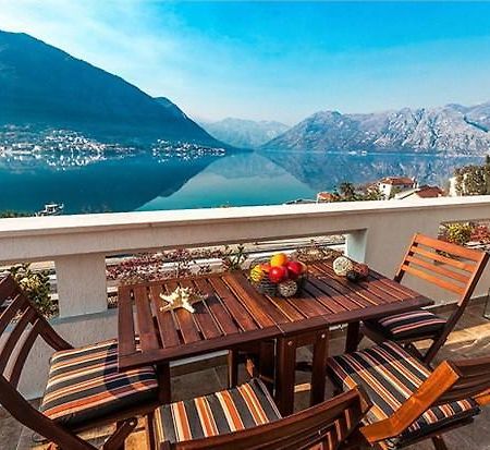 Villa Rossa Kotor Exterior photo